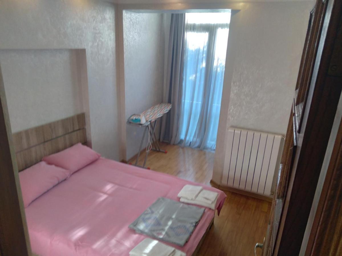 OldBatumi Apartment Bagian luar foto