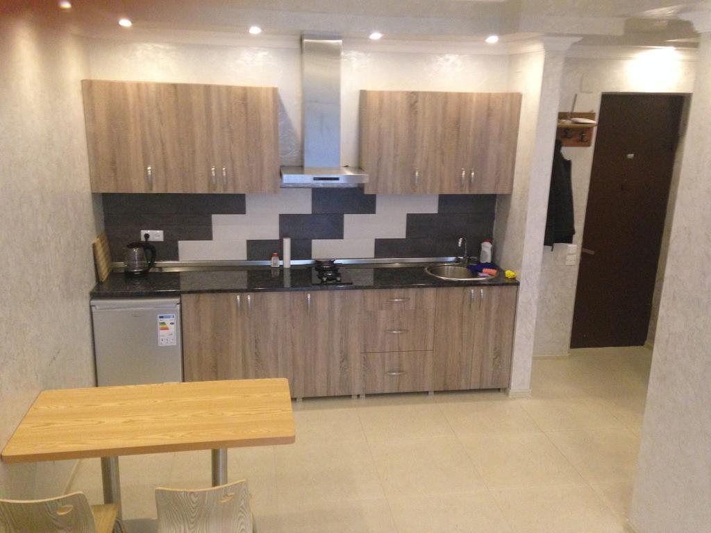 OldBatumi Apartment Bagian luar foto